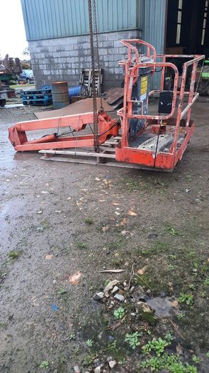 JLG Basket