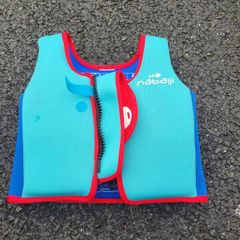 floating vest