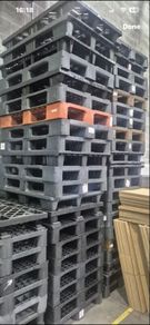 Plastic euro pallets