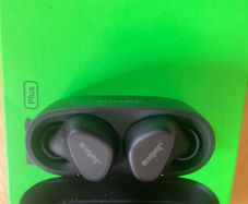 Jabra Elite 5 headphones ear pods