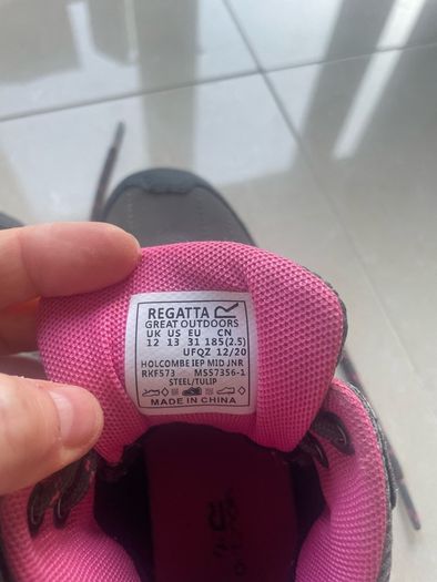 girls hiking boots