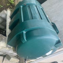 Oil Tank