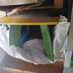 Kid table