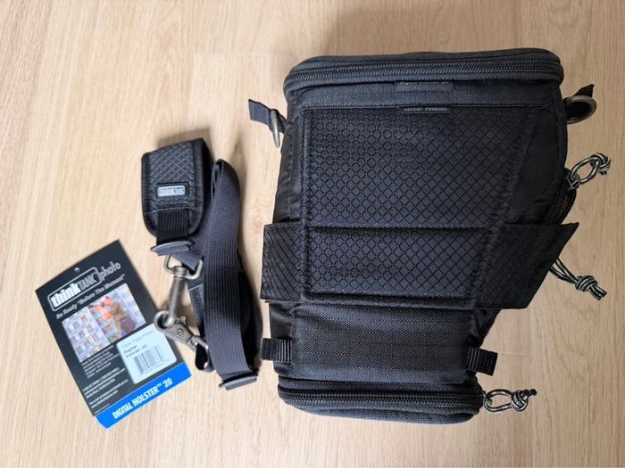 Think Tank Photo Digital Holster 20, Mint Condition