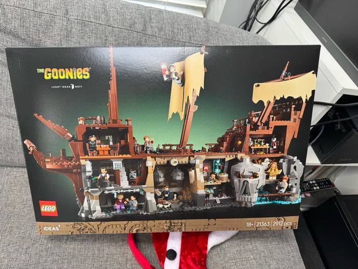 lego Goonies