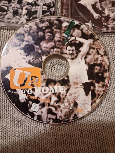 U2 Live DvD.