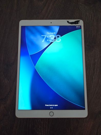 iPad Air 3 WiFi + LTE