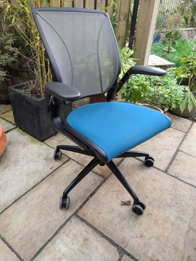 ergonomic office chair