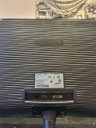 Samsung 24 Inch Monitor