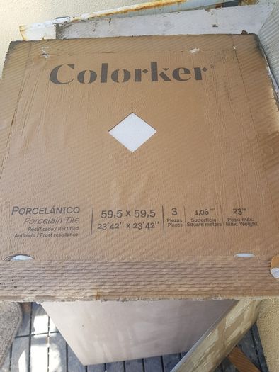 Large floor tiles