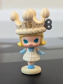 Pop Mart Pop Bean Molly Celebrate This Moment Rare!
