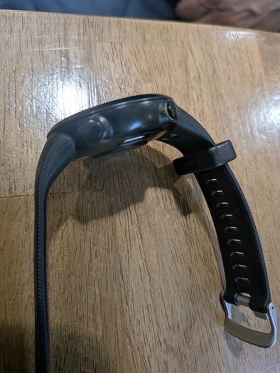 Garmin Forerunner 45 Excellent Condition (With Charger)