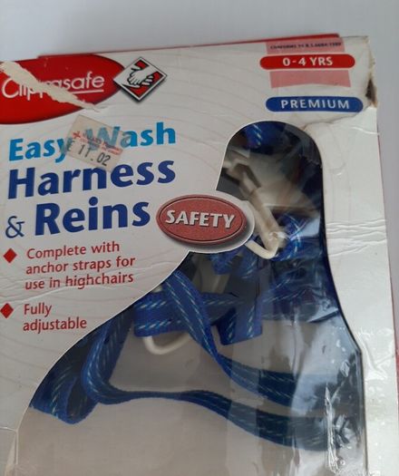 New vintage childs harness & Reins