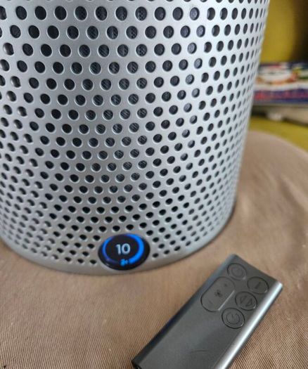 Dyson  desk fan purifier