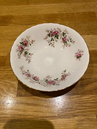 Royal Albert lavender rose bowls