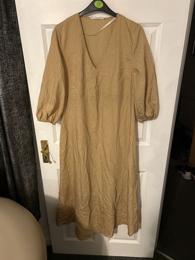 Light dress
