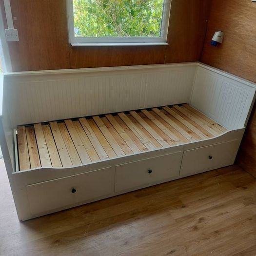 Hemnes daybed