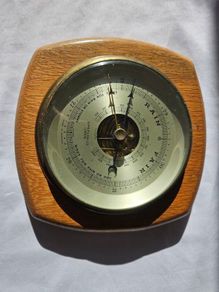Vintage barometer