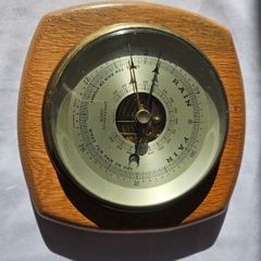 Vintage barometer