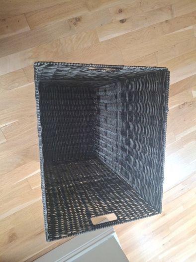 Laundry basket