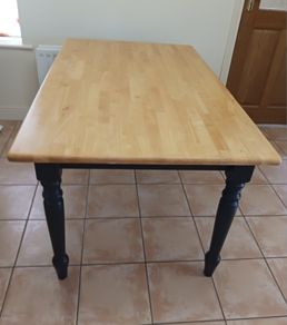 Kitchen table