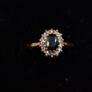 Vintage 9 ct gold sapphire and diamonds ring Image 5