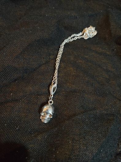 skull pendant