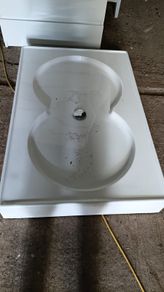 Large shower tray
