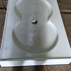 Large shower tray