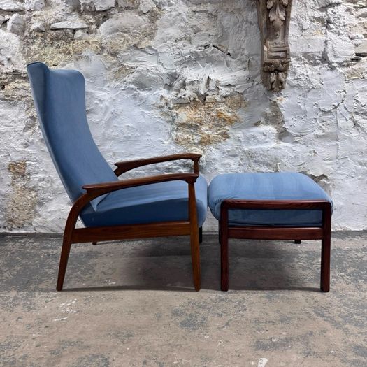 Mid-century Greaves & Thomas Lounge Chair With Complementary Ottoman