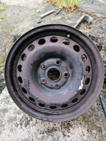 15" Vw steel rim 6Jx, 15xH2,5 STUD, ET47, 1K0601,027C, (T2 stamped on inside), 5 X 112 fitment i think