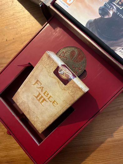 Fable 3 collectors edition xbox 360