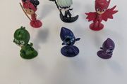 Frog box figures x 6