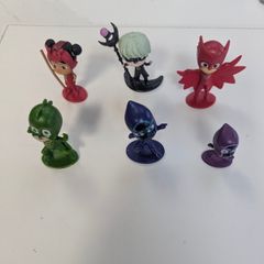 Frog box figures x 6