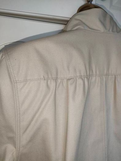 Vintage 80s London Fog Beige Trenchcoat size 10R(fit up to uk 12 or 14 ) postage included