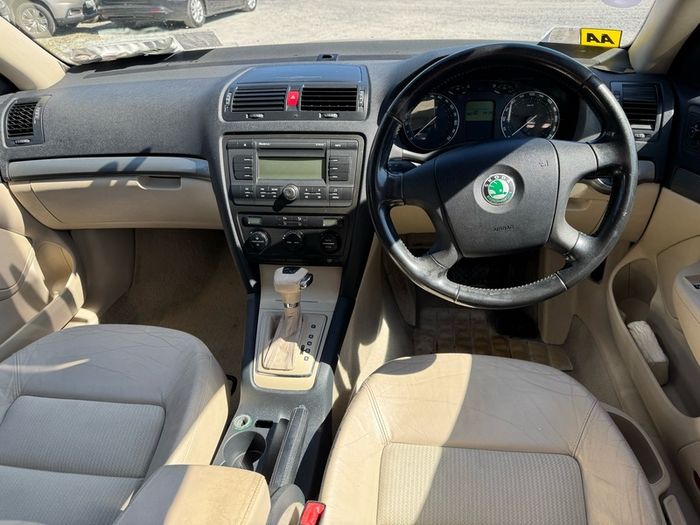 Skoda Octavia 1.6ltr petrol Automatic