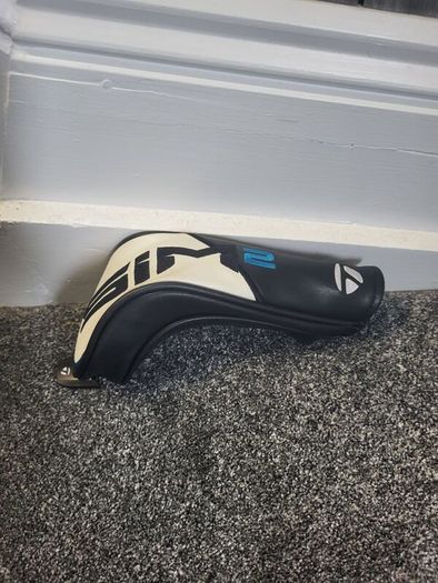 TaylorMade Sim2 max 4 hybrid