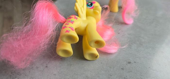 2 X Fluttershy 3 inch Brushable MLP G4 My Little Pony