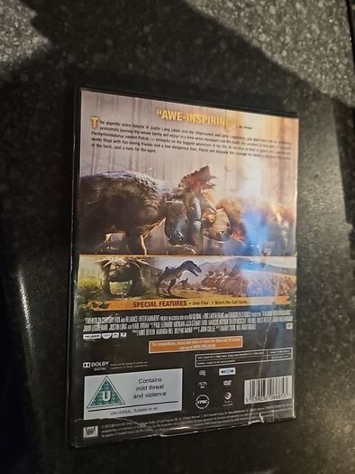 Walking with Dinosaurs DVD