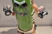 Rik and morty pickle ric funko pop