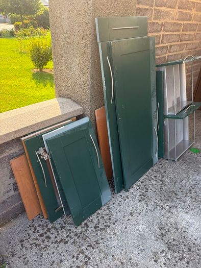 FREE kitchen shakers doors panels