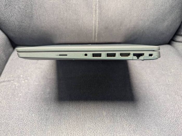 Dell Latitude 5430 Laptop | i5 | 16GB | 256GB | 14" FHD