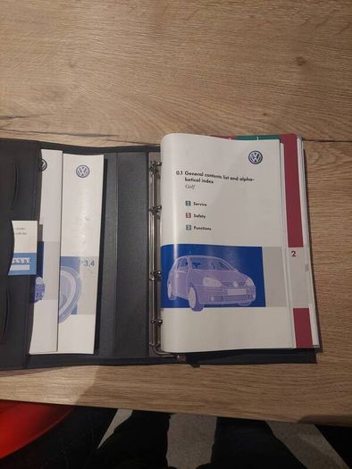 VW Golf MK5 owners manual