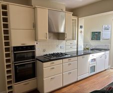 German Made Kitchen Units - In excellent conditon