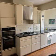 German Made Kitchen Units - In excellent conditon