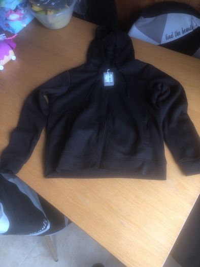 LA GEAR, hooded top Black in color size 12 M