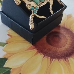 Equestrian Turquoise stone brooch