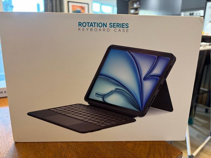 iPad keyboard Case with Trackpad