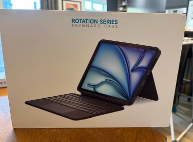 iPad keyboard Case with Trackpad