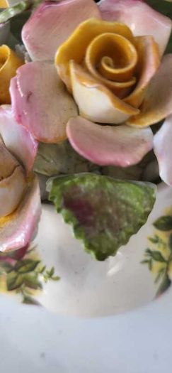 Royal Albert Old Country Roses Bone China Round Rose Bouquet
